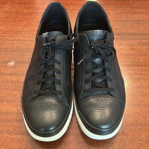 Mephisto pebble black leather low sneakers size 12